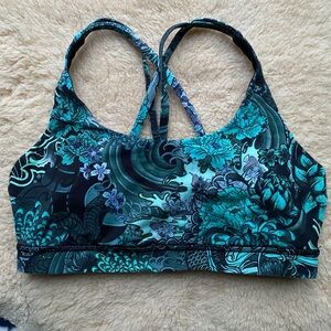 Lululemon Energy Floral Print Women's Sports Bra Sz 10 Memoir Multi Green